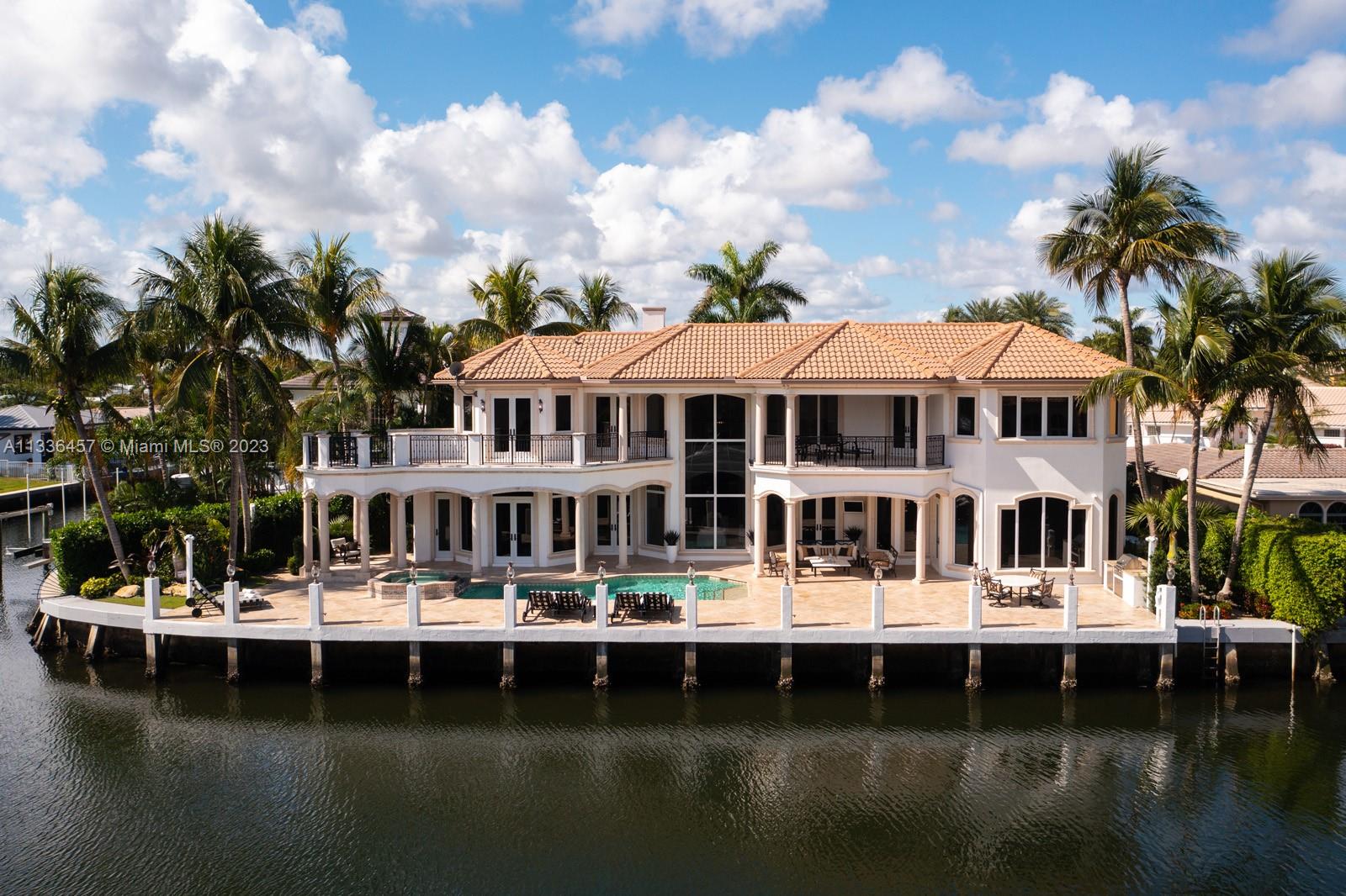 BOCA HARBOUR 7TH SEC - Residential