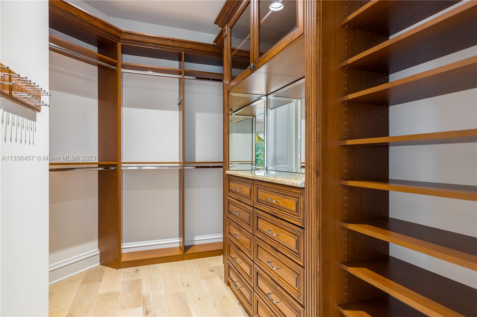 BOCA HARBOUR 7TH SEC - Residential