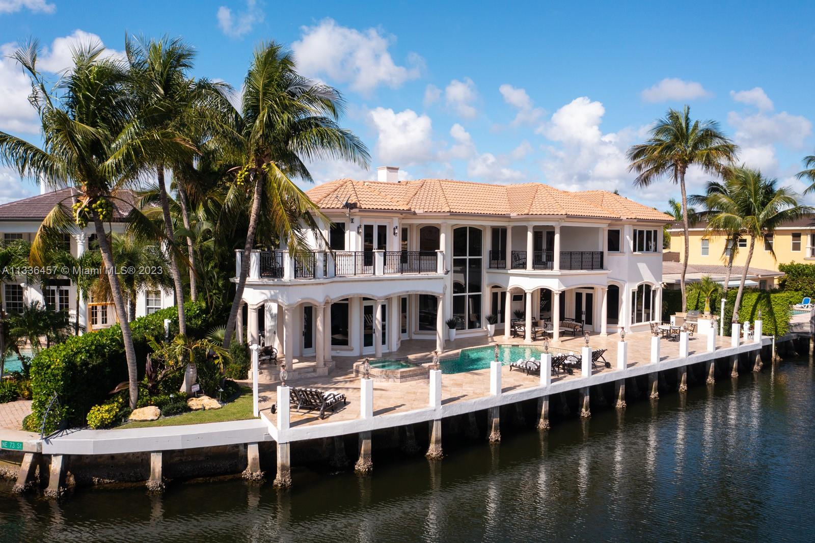 BOCA HARBOUR 7TH SEC - Residential