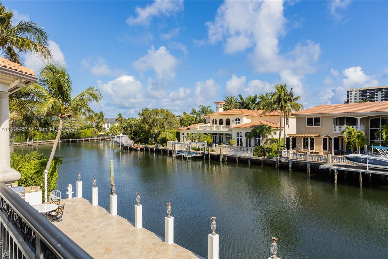 BOCA HARBOUR 7TH SEC - Residential