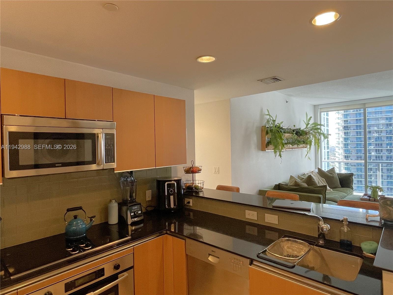 1060 BRICKELL CONDO - Residential Lease