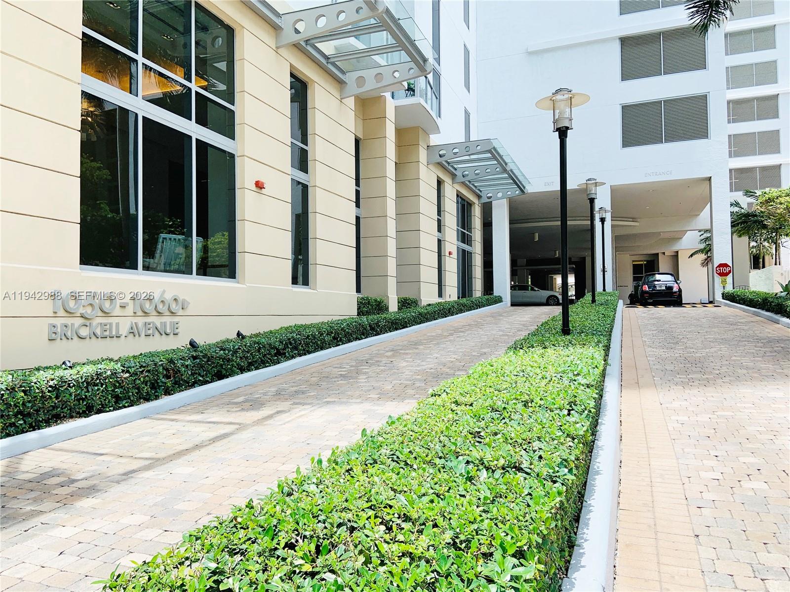 1060 BRICKELL CONDO - Residential Lease