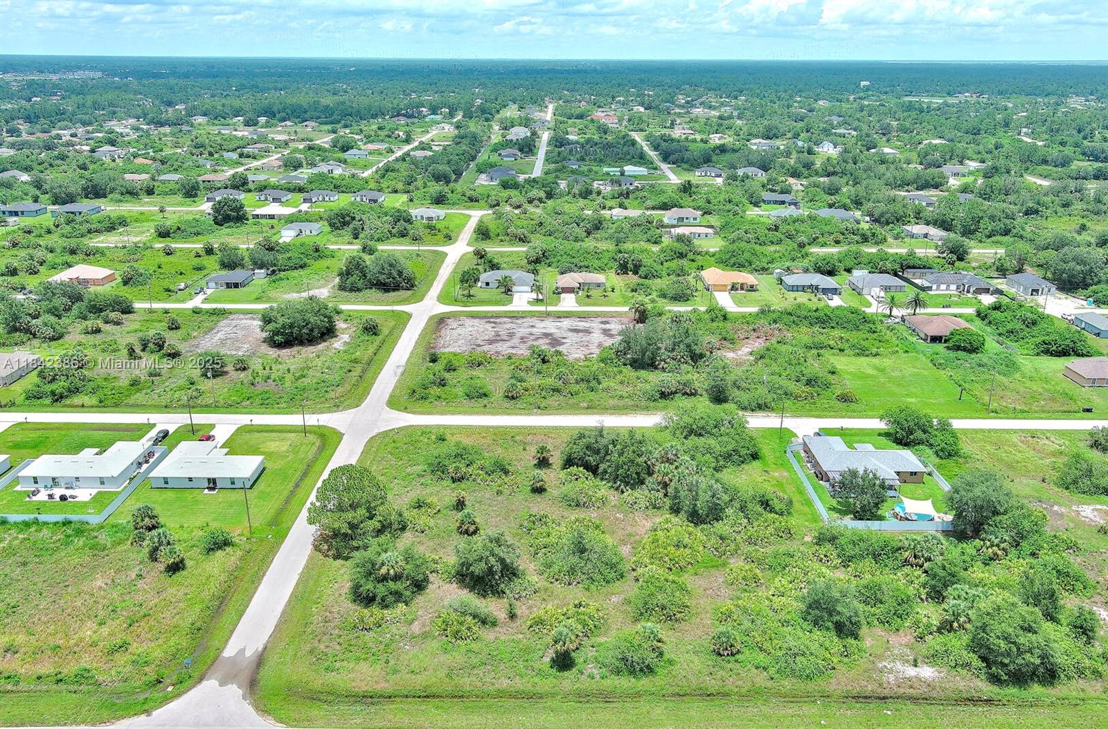 LEHIGH ACRES - Land