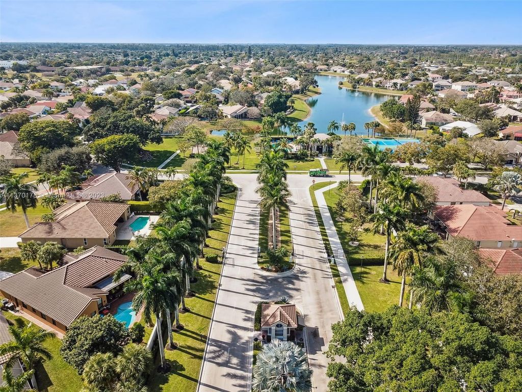 Photo of 10159 Umberland Pl, Boca Raton, FL 33428 (MLS # A11370178)