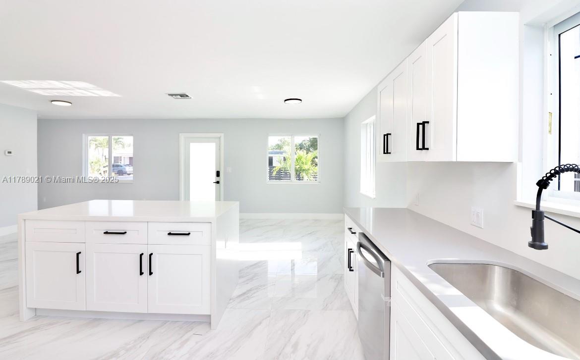 OVERBROOK SHORES NO 3 - Residential
