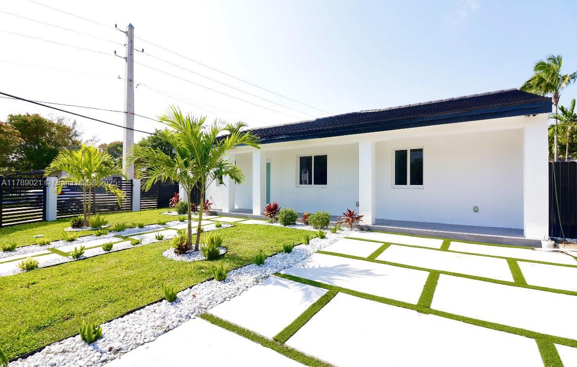 495 NW 129th St