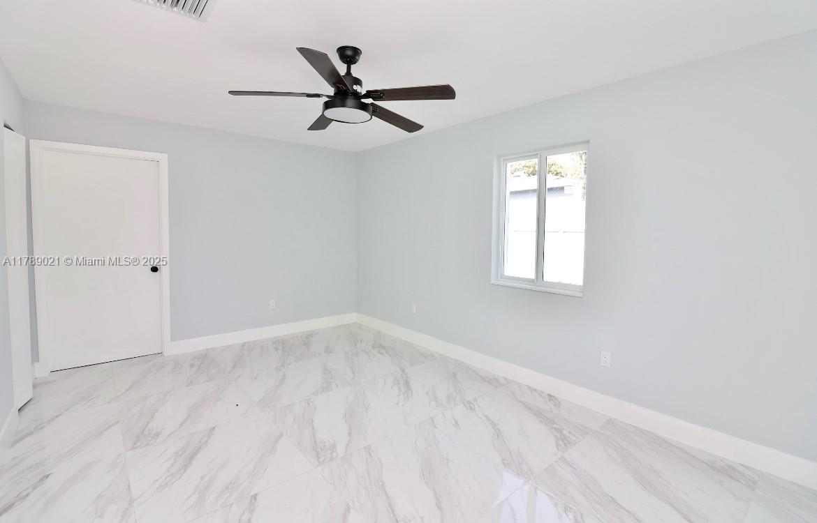 OVERBROOK SHORES NO 3 - Residential
