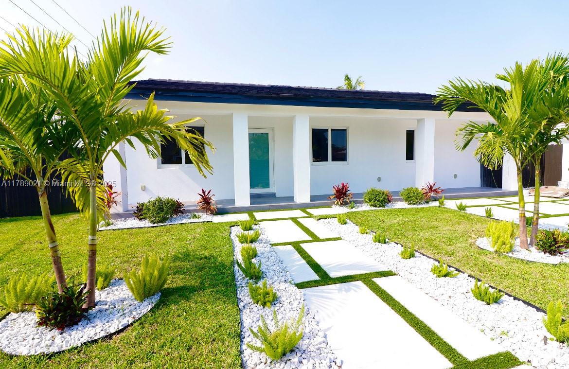 Property for Sale at 495 Nw 129th St, North Miami, Miami-Dade County, Florida - Bedrooms: 6 
Bathrooms: 4  - $1,100,000