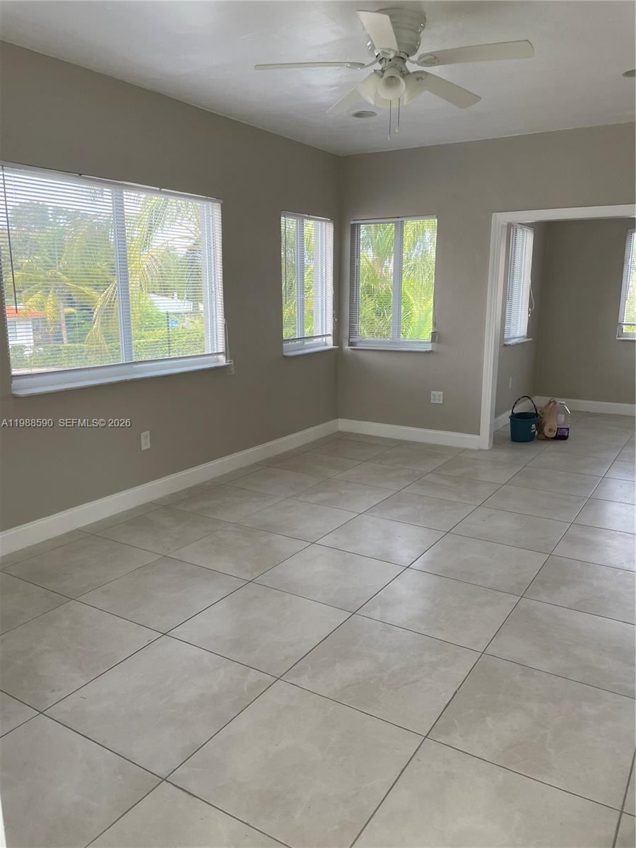 EL PORTAL - Residential Lease