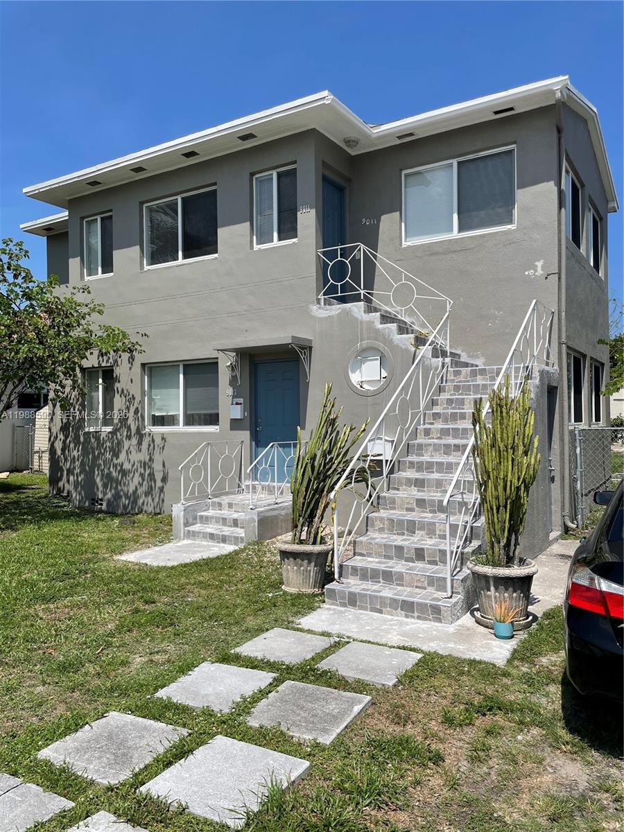 EL PORTAL - Residential Lease