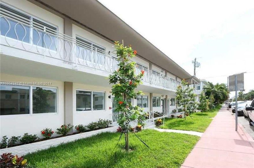 Charming brand new 1 bed/1 bath, furnished and fully equipped. Unit is vacant and easy to show.