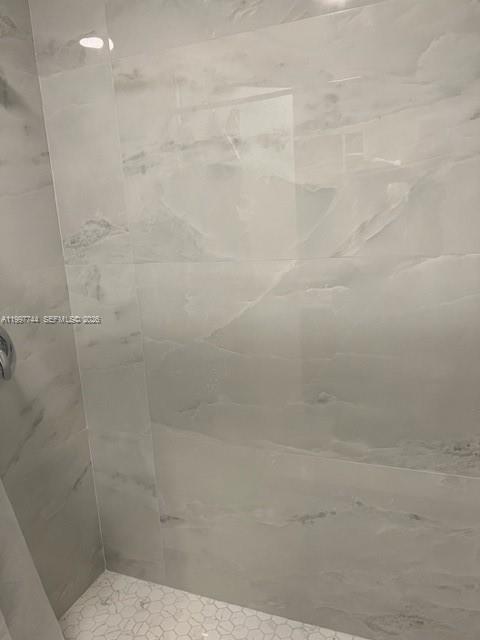 COUNTRY LAKE MANORS TOWNH - Residential Lease