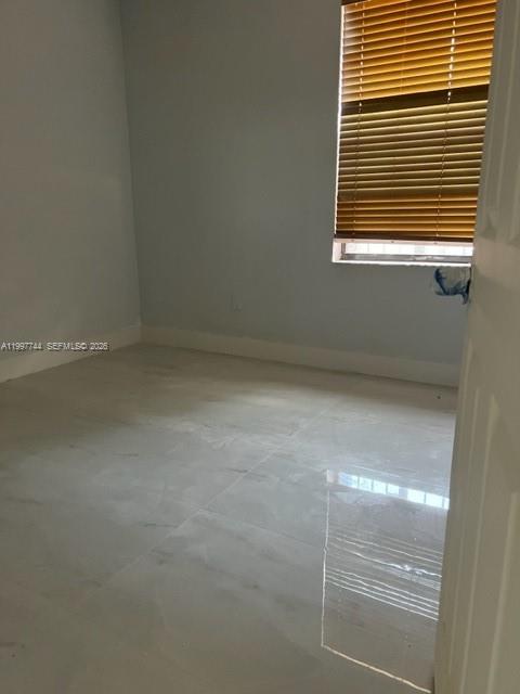 COUNTRY LAKE MANORS TOWNH - Residential Lease