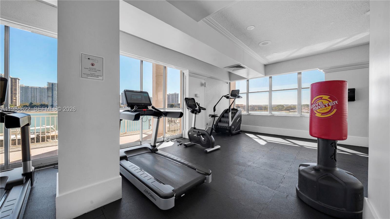 DEL PRADO MARINA - Residential