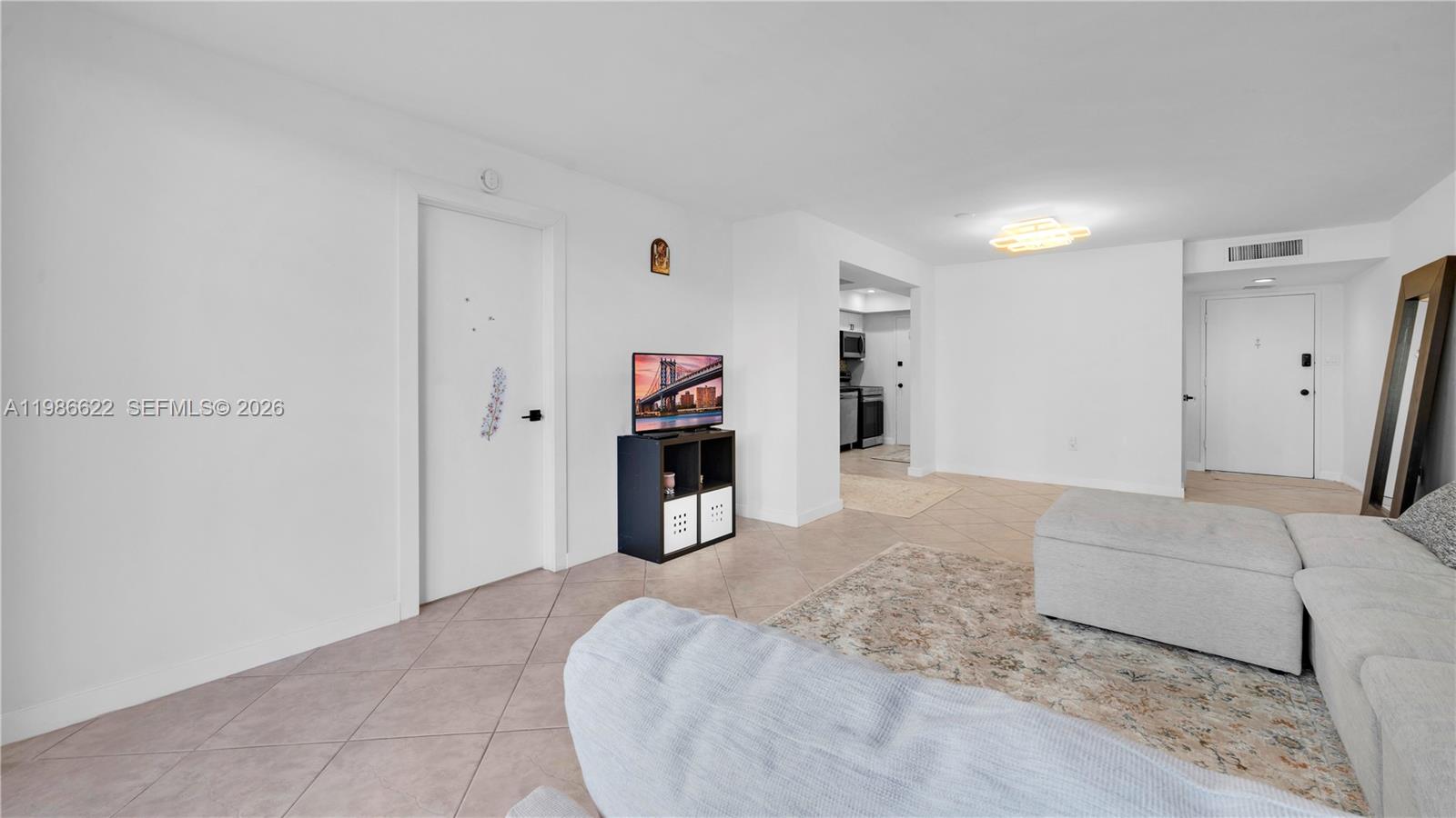 DEL PRADO MARINA - Residential