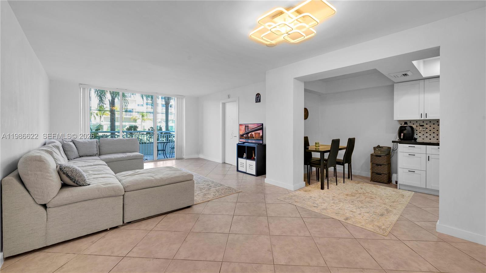 DEL PRADO MARINA - Residential