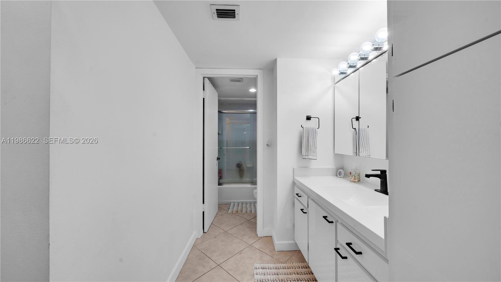 DEL PRADO MARINA - Residential