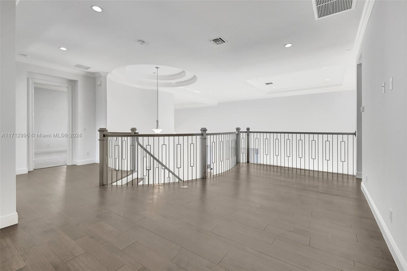 ROYAL PALM POLO PLAT - Residential