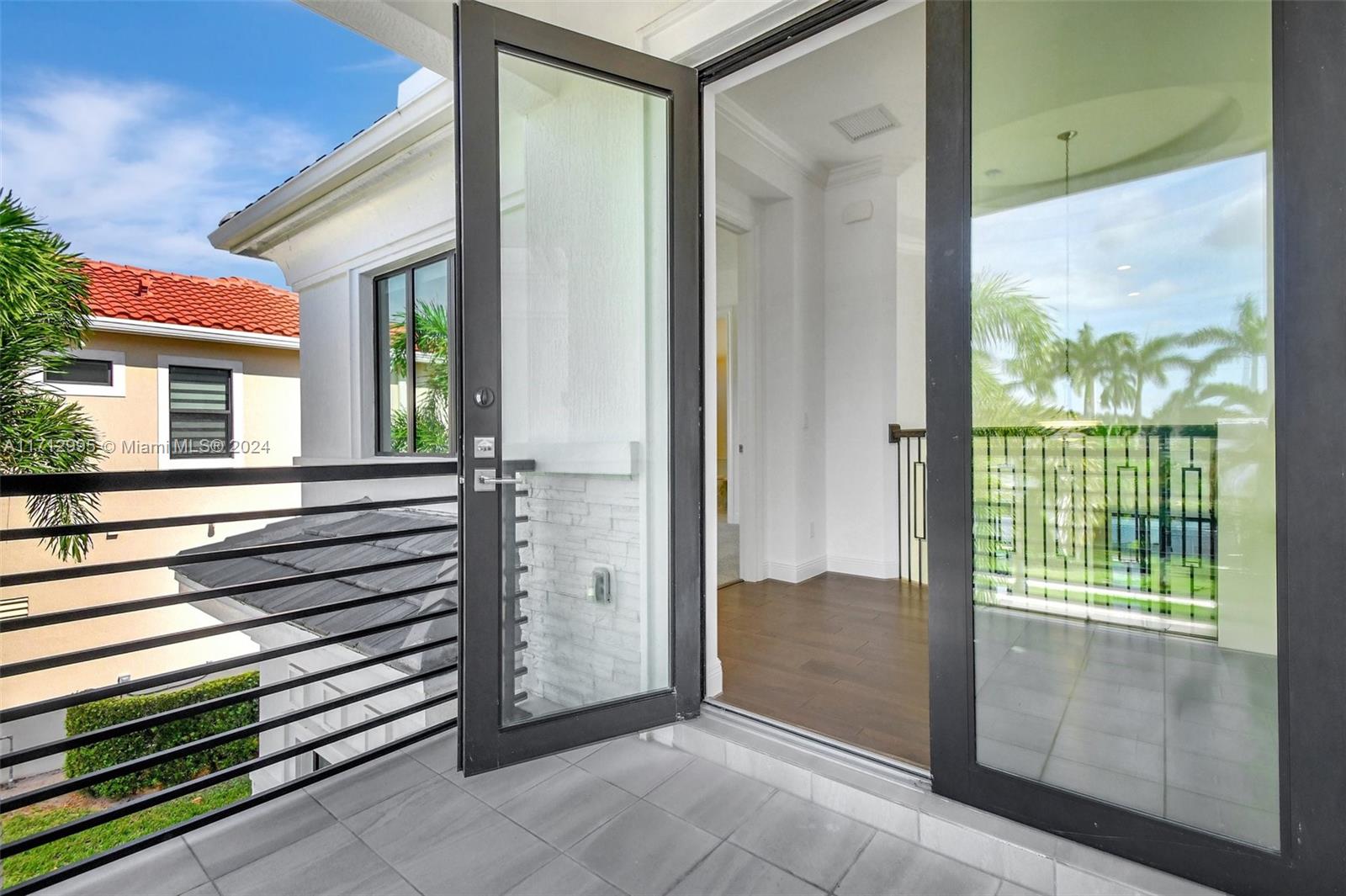 ROYAL PALM POLO PLAT - Residential