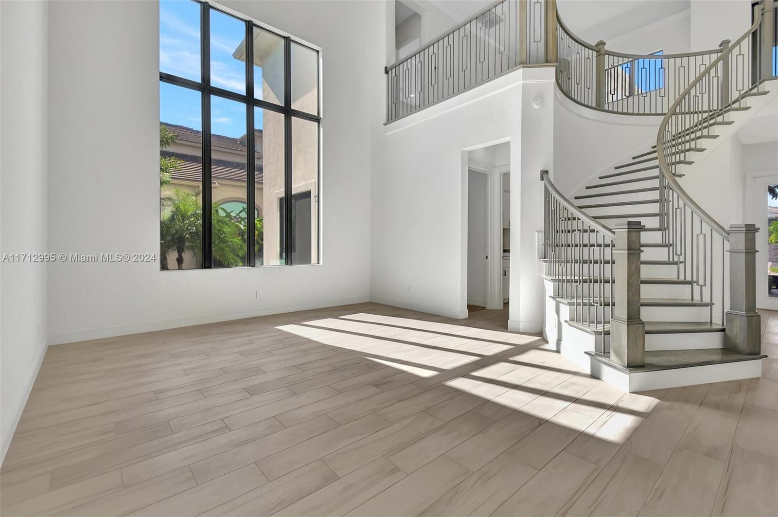 ROYAL PALM POLO PLAT - Residential