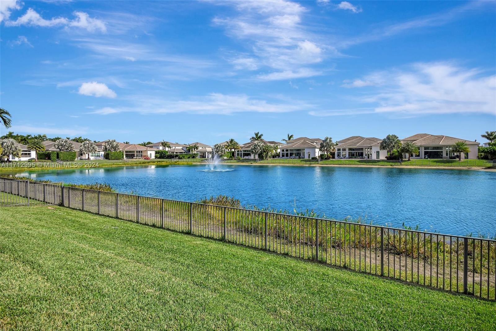 ROYAL PALM POLO PLAT - Residential