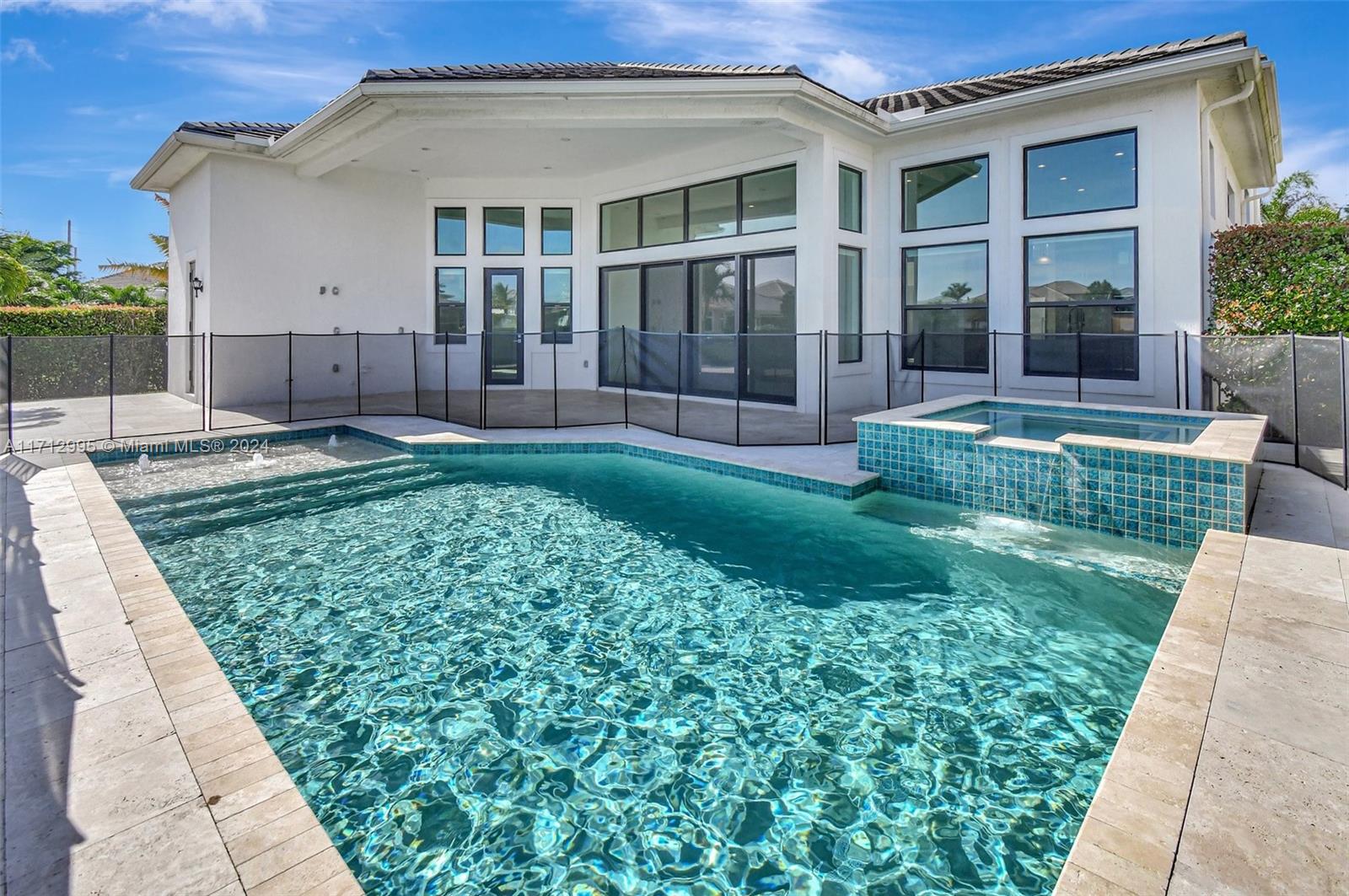 ROYAL PALM POLO PLAT - Residential