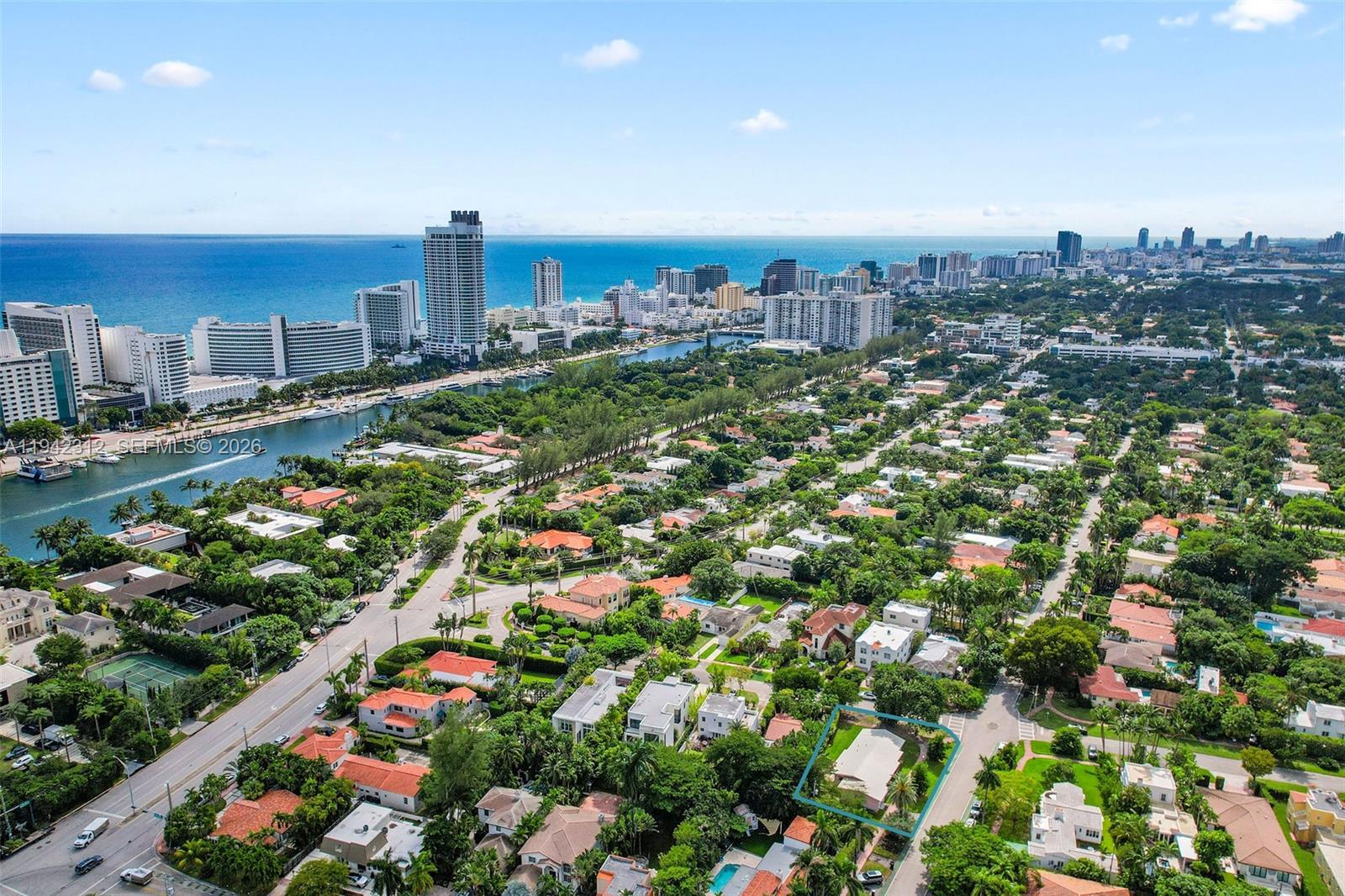 SURPRISE LAKE - Land