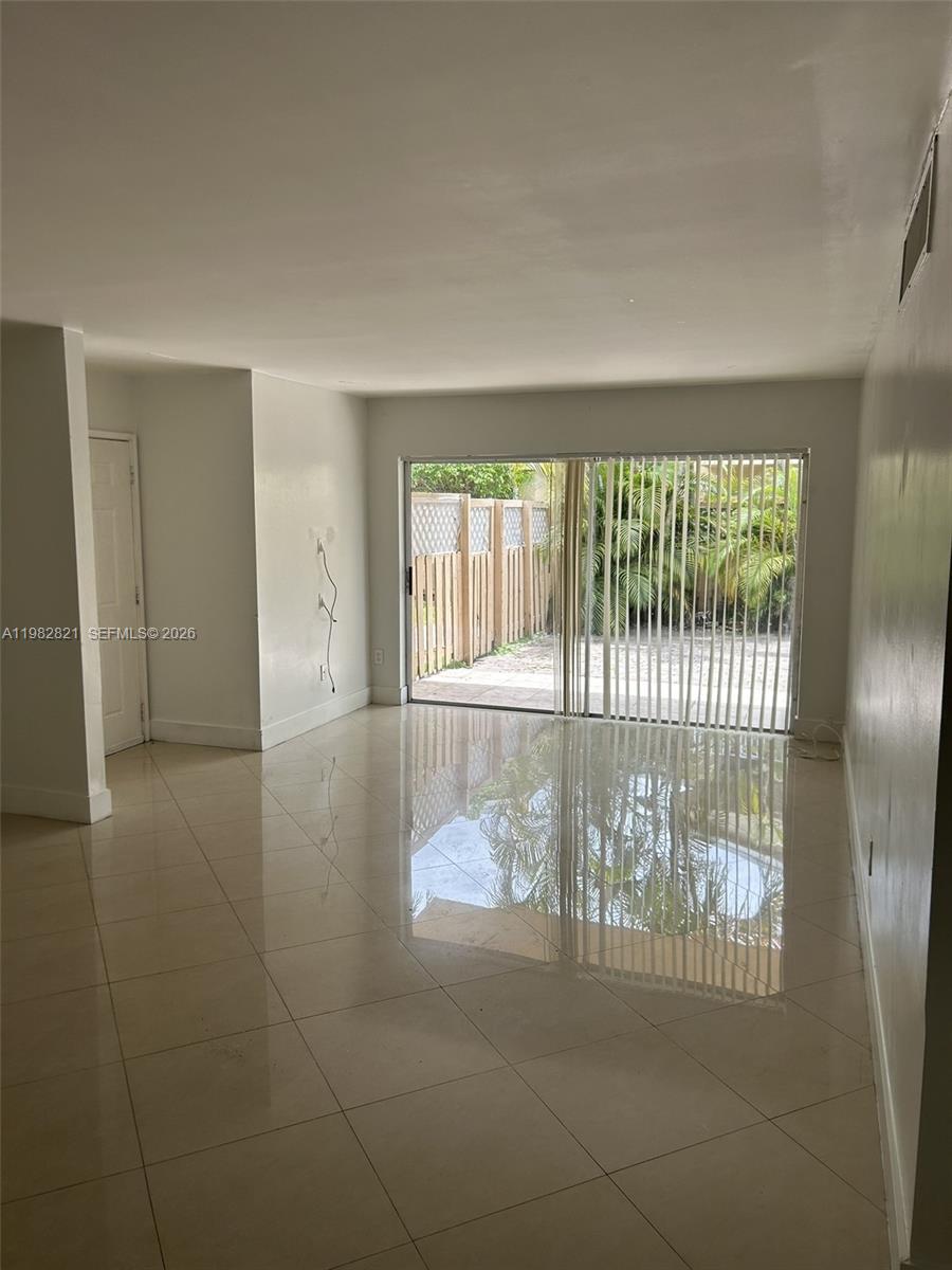 DORAL GARDENS CONDO - Residential Lease