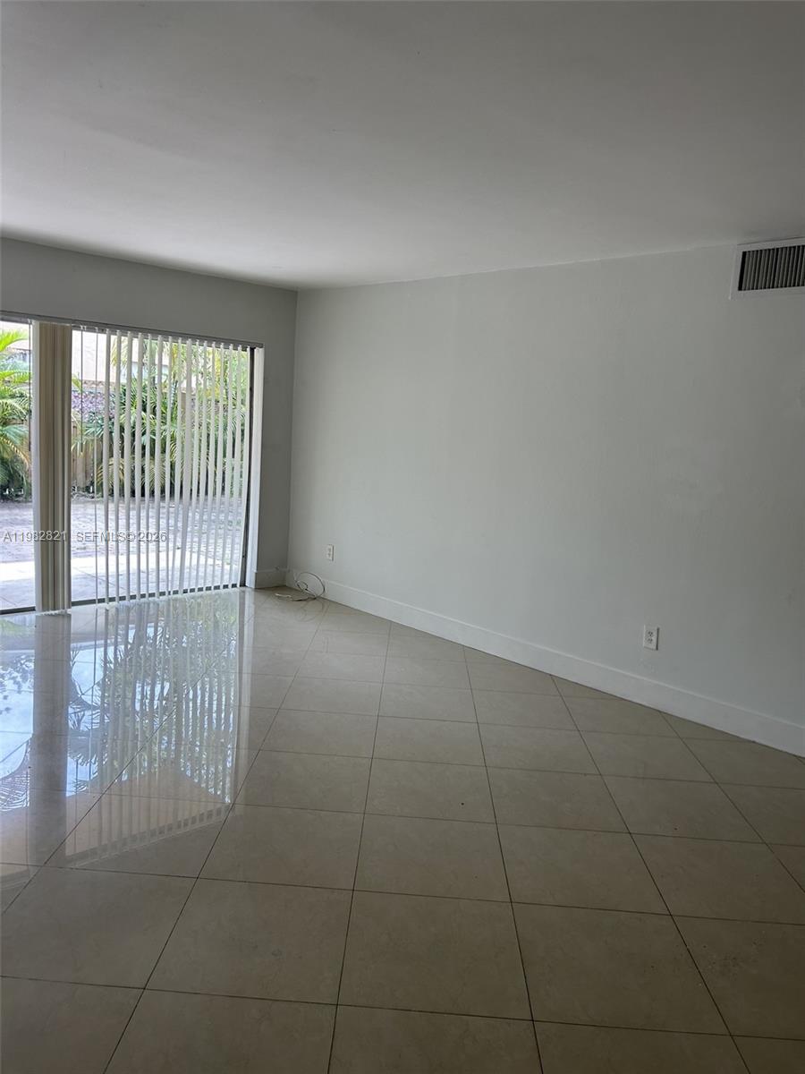 DORAL GARDENS CONDO - Residential Lease