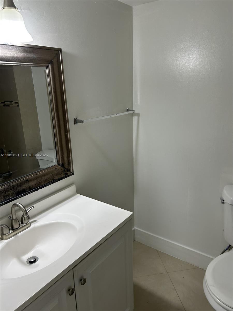 DORAL GARDENS CONDO - Residential Lease