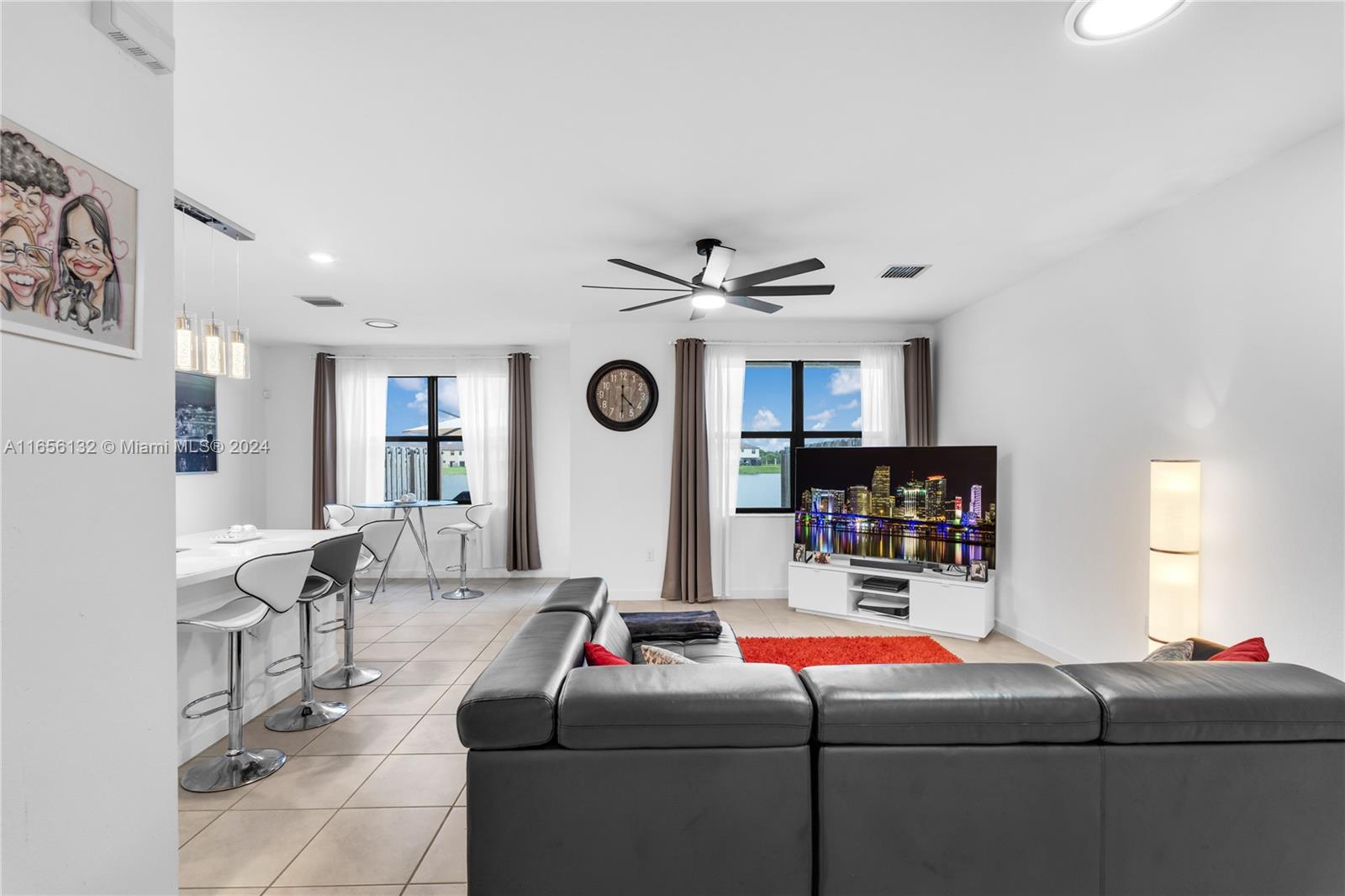ENCLAVE SOUTH PHASE 1 - Residential