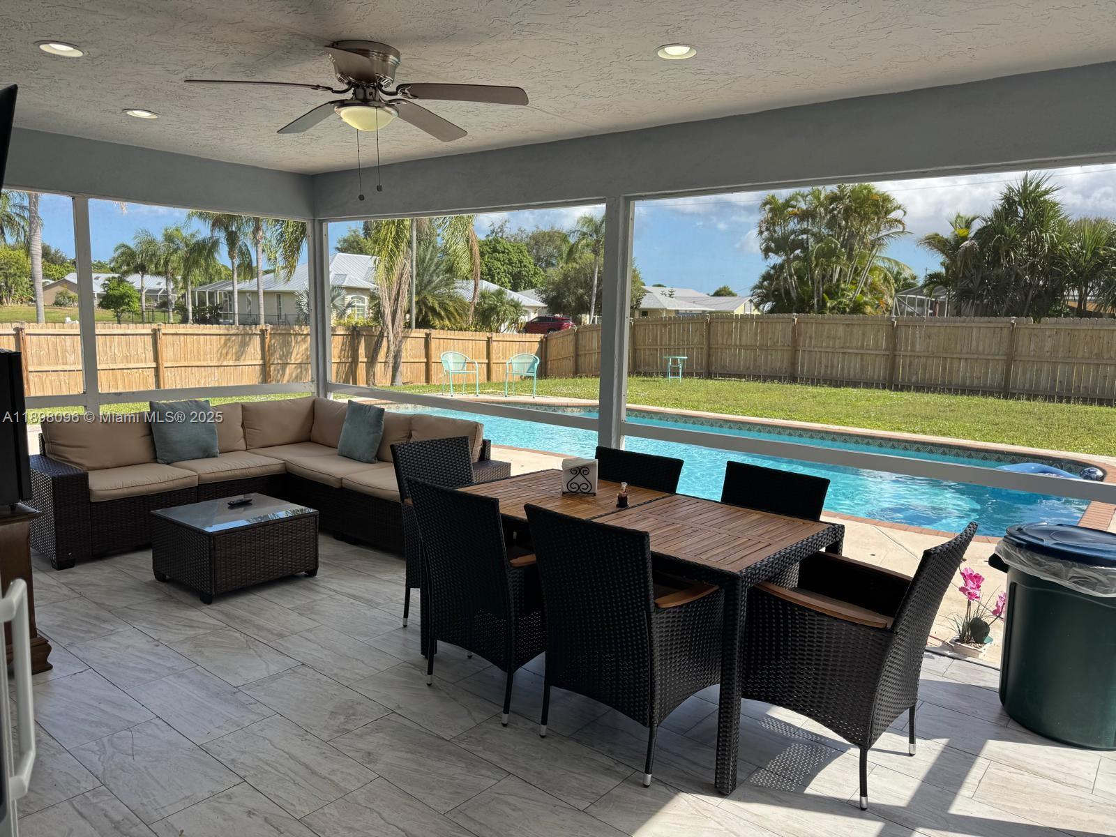 PORT ST LUCIE SECTION 30 - Residential