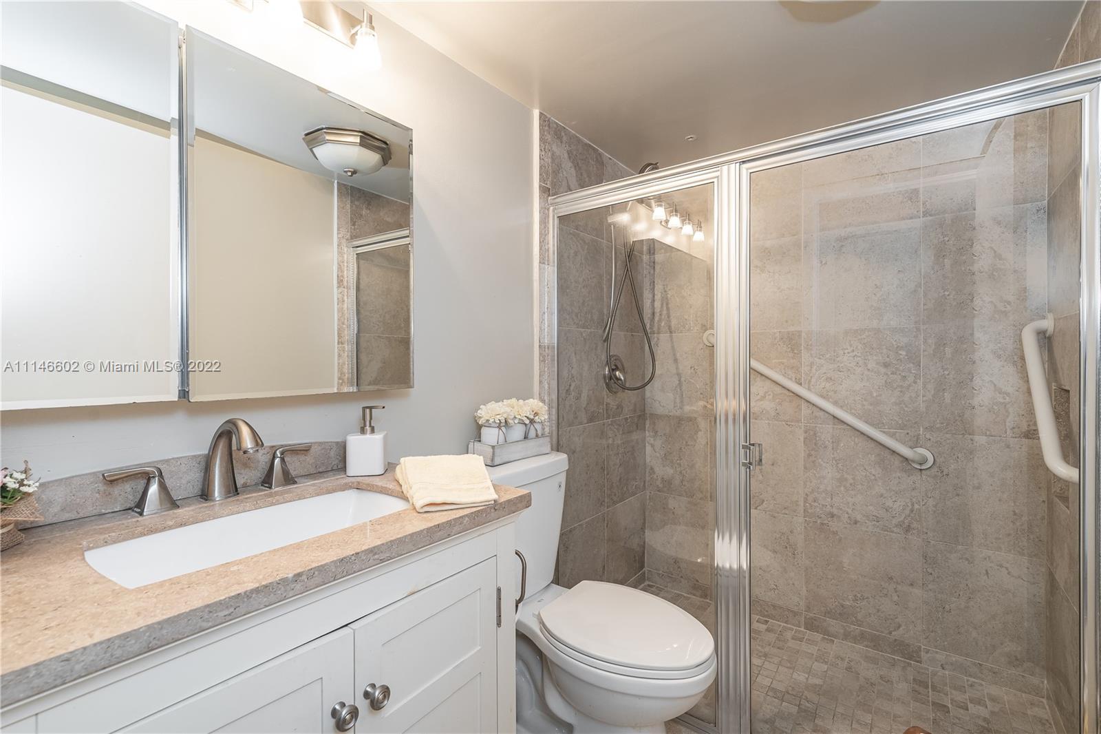 KINGSLEY AT CENTURY VILLA - Residential