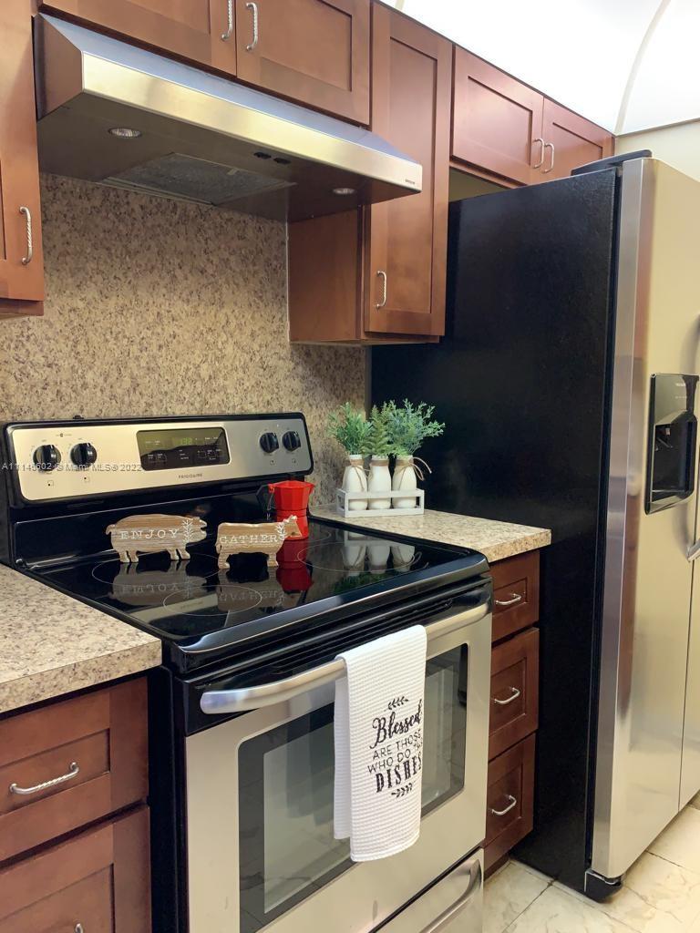 KINGSLEY AT CENTURY VILLA - Residential