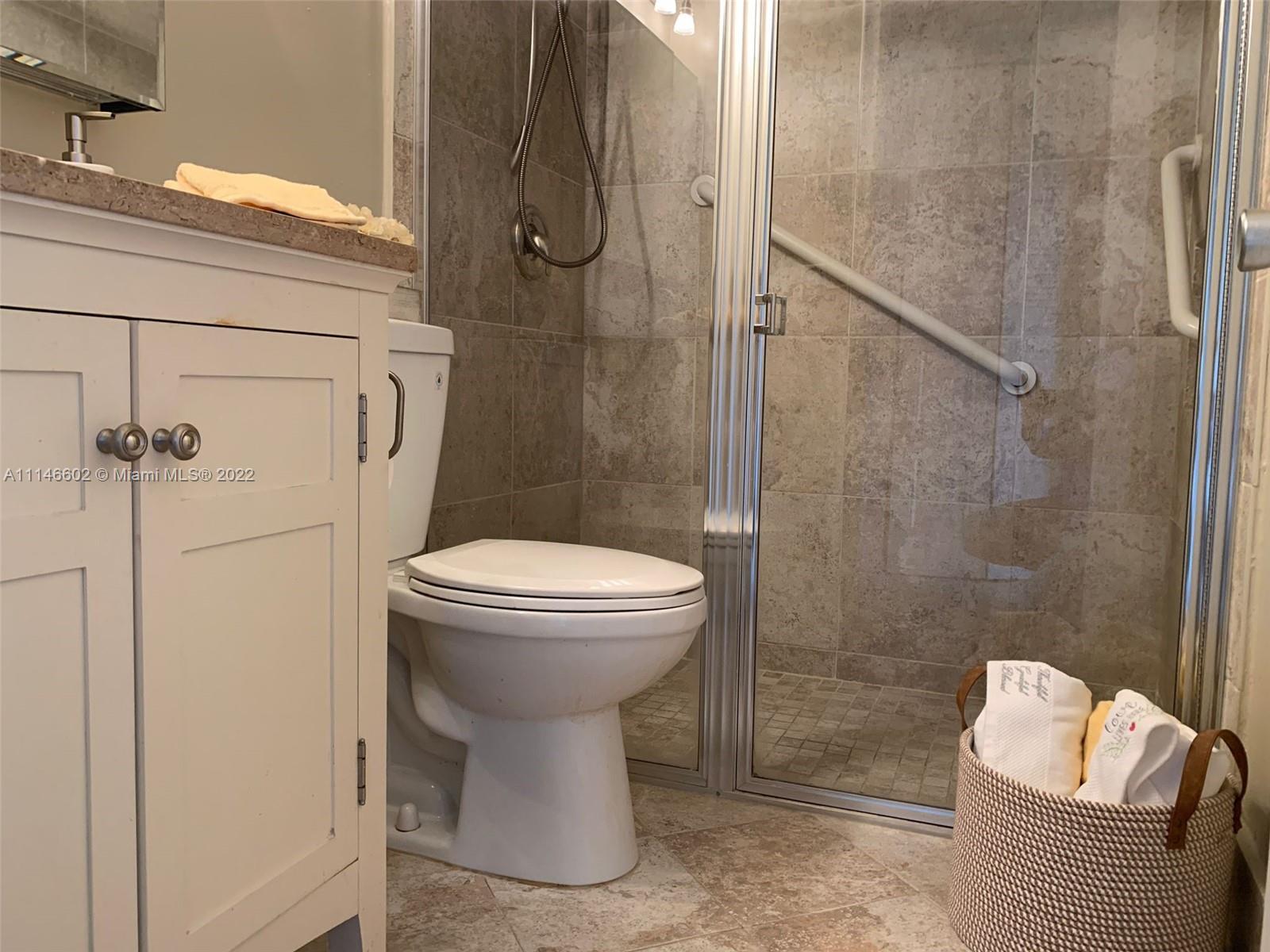 KINGSLEY AT CENTURY VILLA - Residential