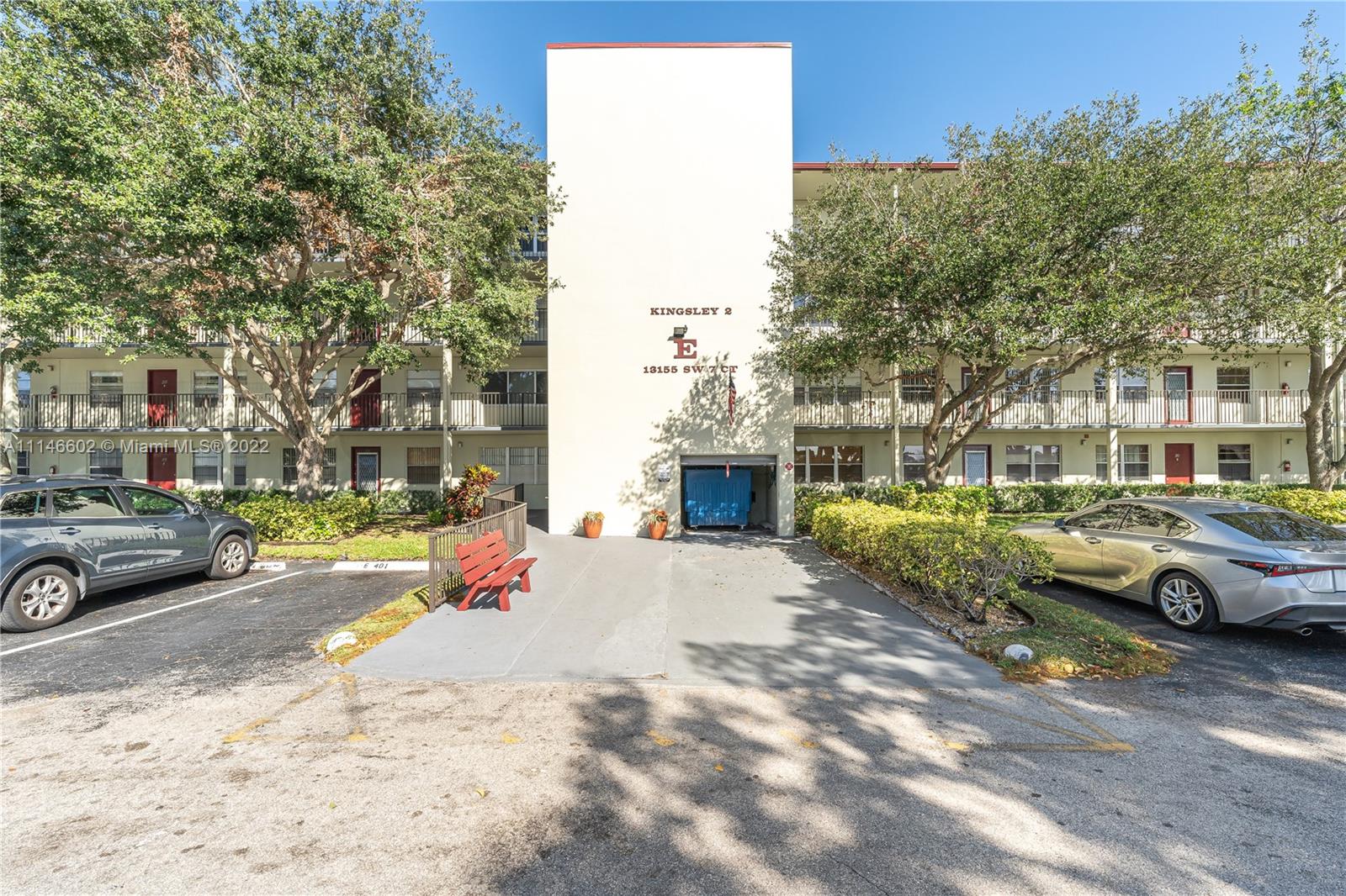 KINGSLEY AT CENTURY VILLA - Residential