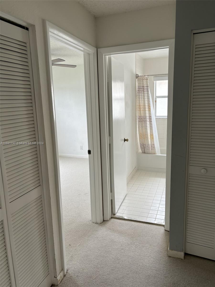 BOCA CHASE TR 4 - Residential
