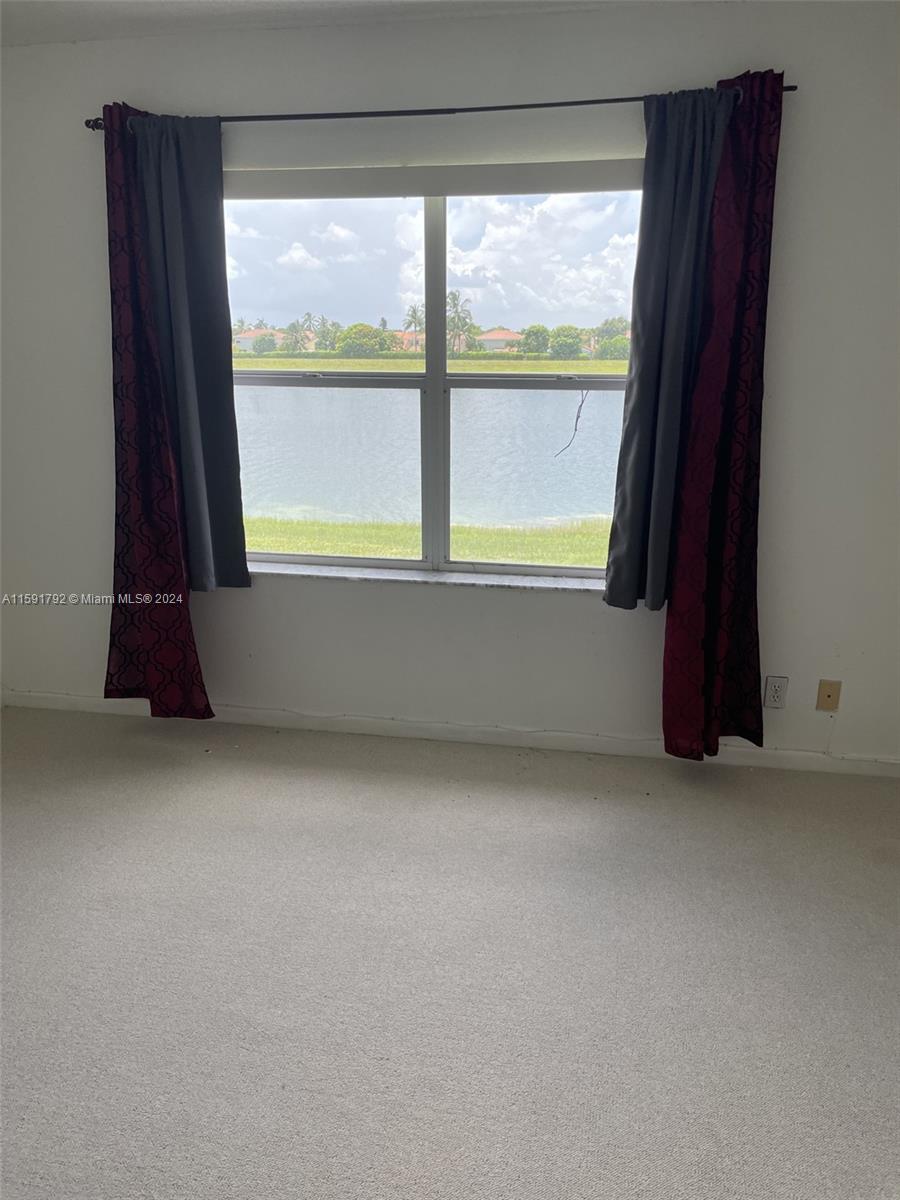 BOCA CHASE TR 4 - Residential