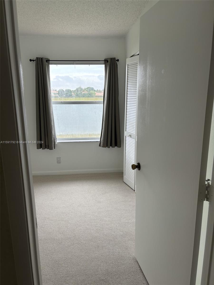 BOCA CHASE TR 4 - Residential