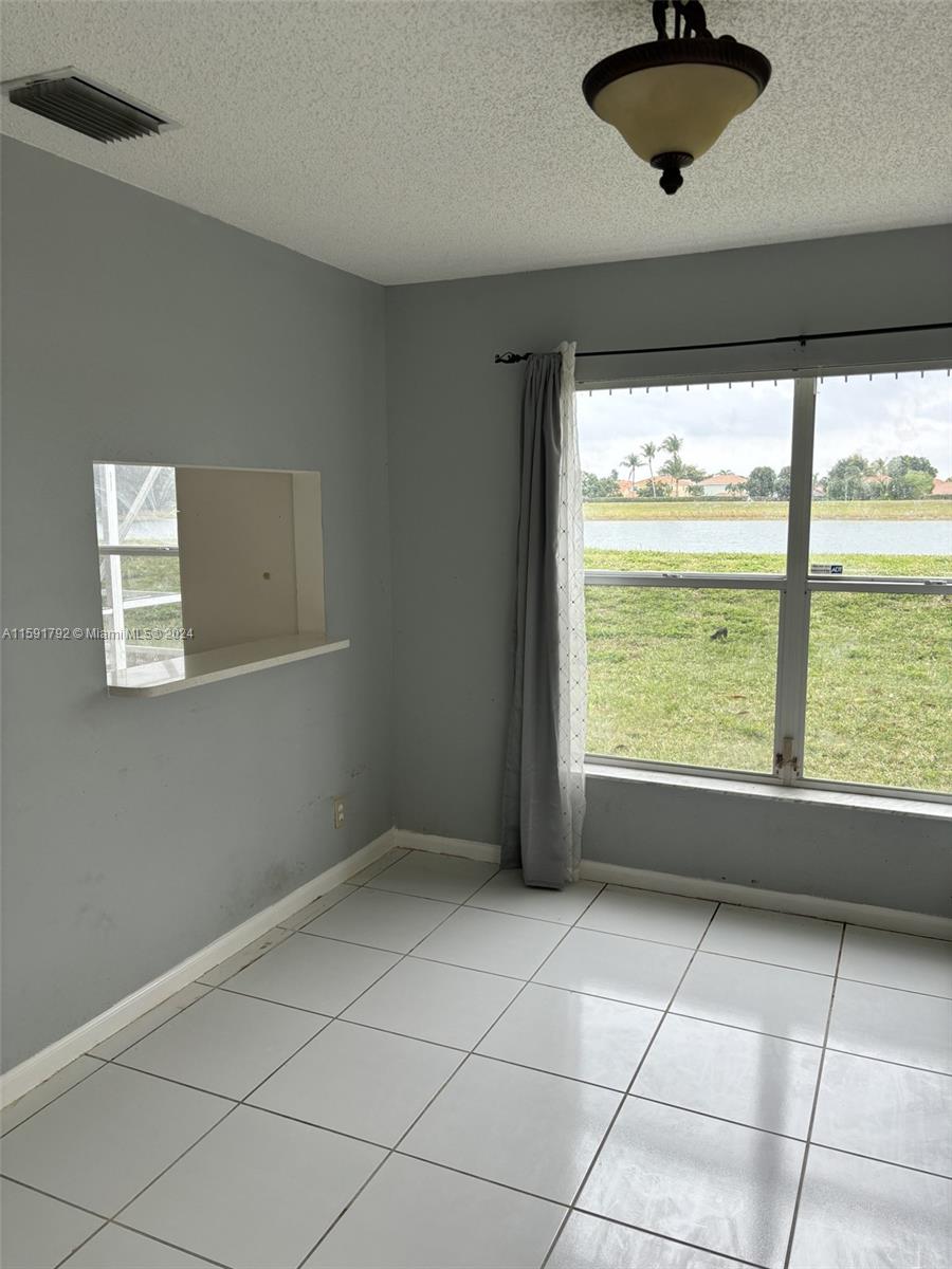 BOCA CHASE TR 4 - Residential