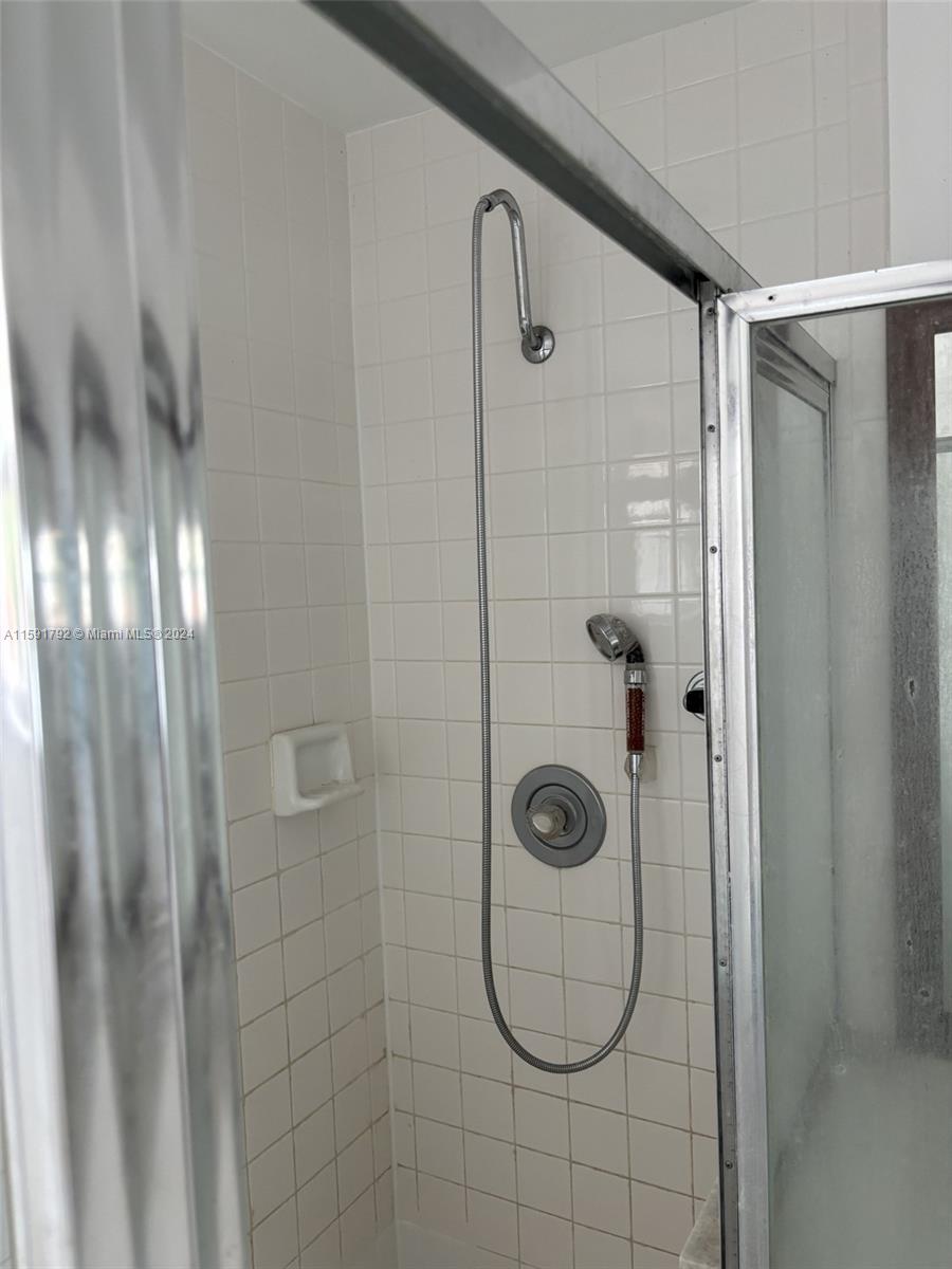 BOCA CHASE TR 4 - Residential
