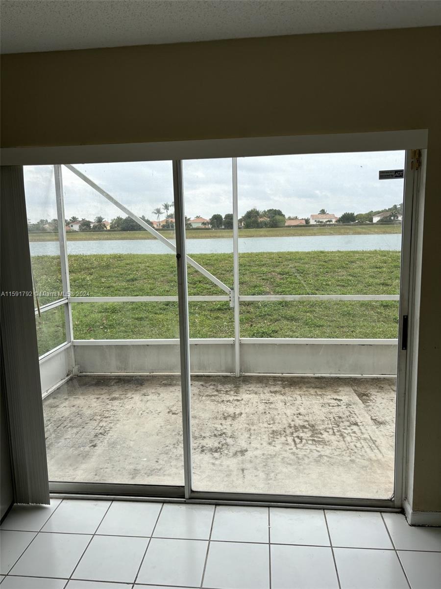 BOCA CHASE TR 4 - Residential