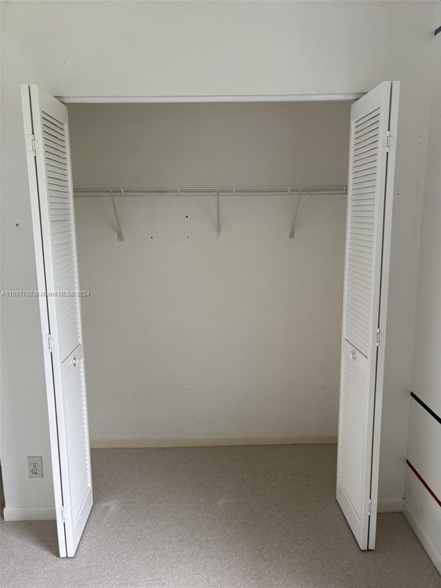 BOCA CHASE TR 4 - Residential