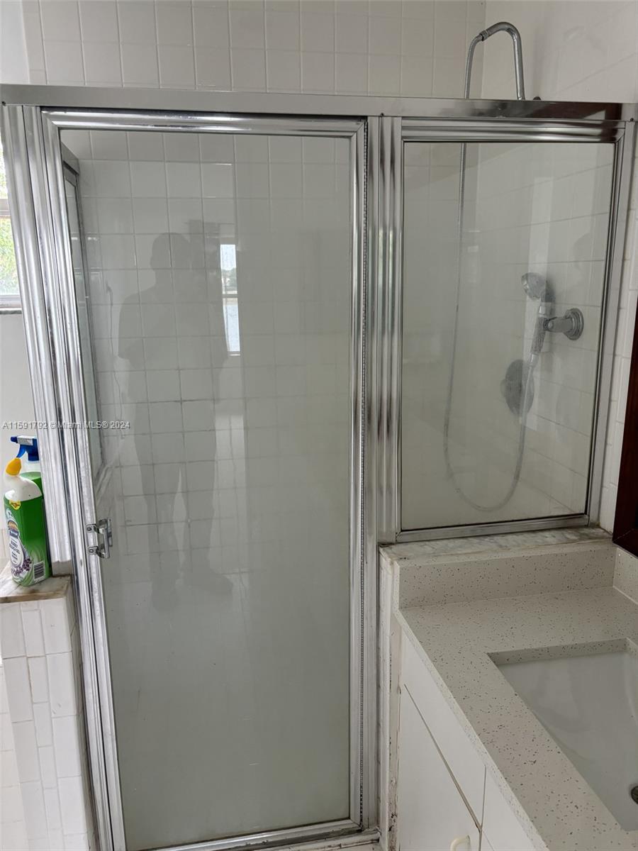 BOCA CHASE TR 4 - Residential