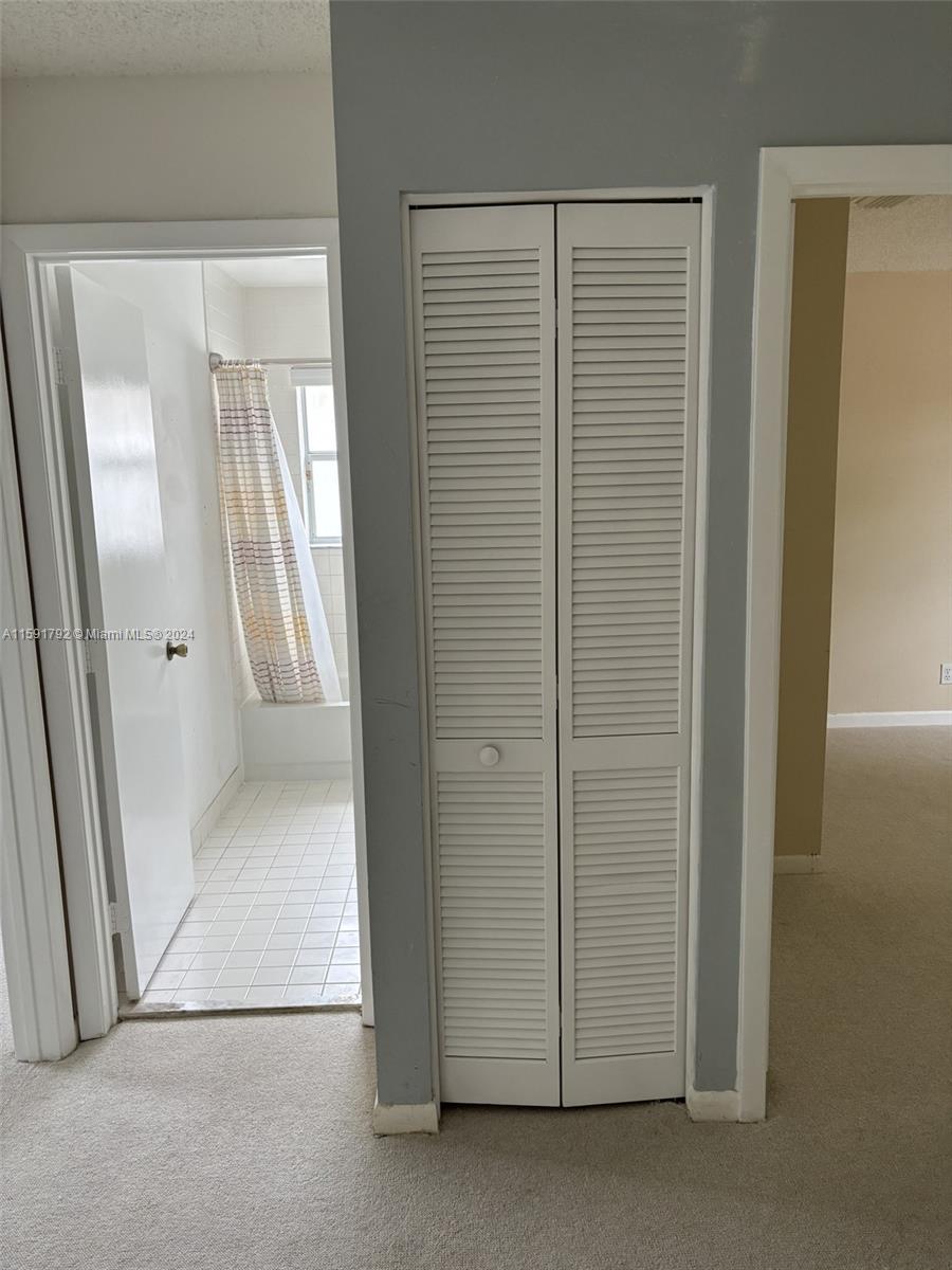 BOCA CHASE TR 4 - Residential