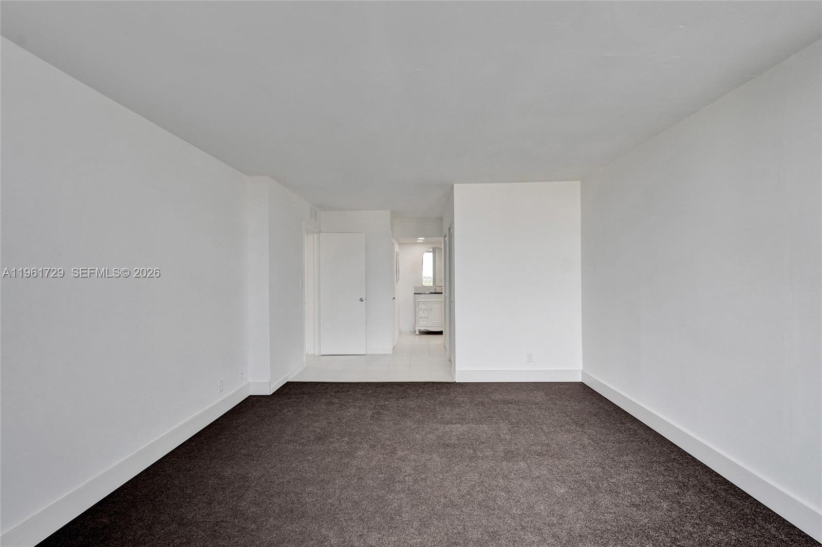 ALLINGTON TOWERS CONDO - Residential