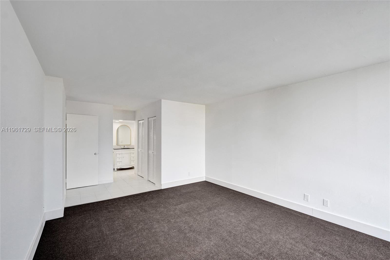 ALLINGTON TOWERS CONDO - Residential