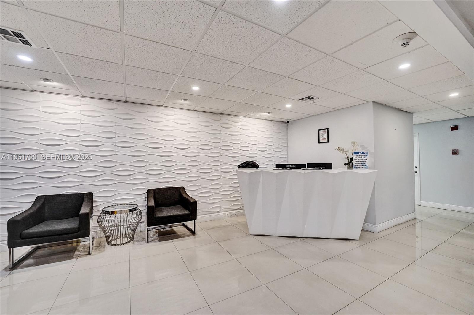 ALLINGTON TOWERS CONDO - Residential