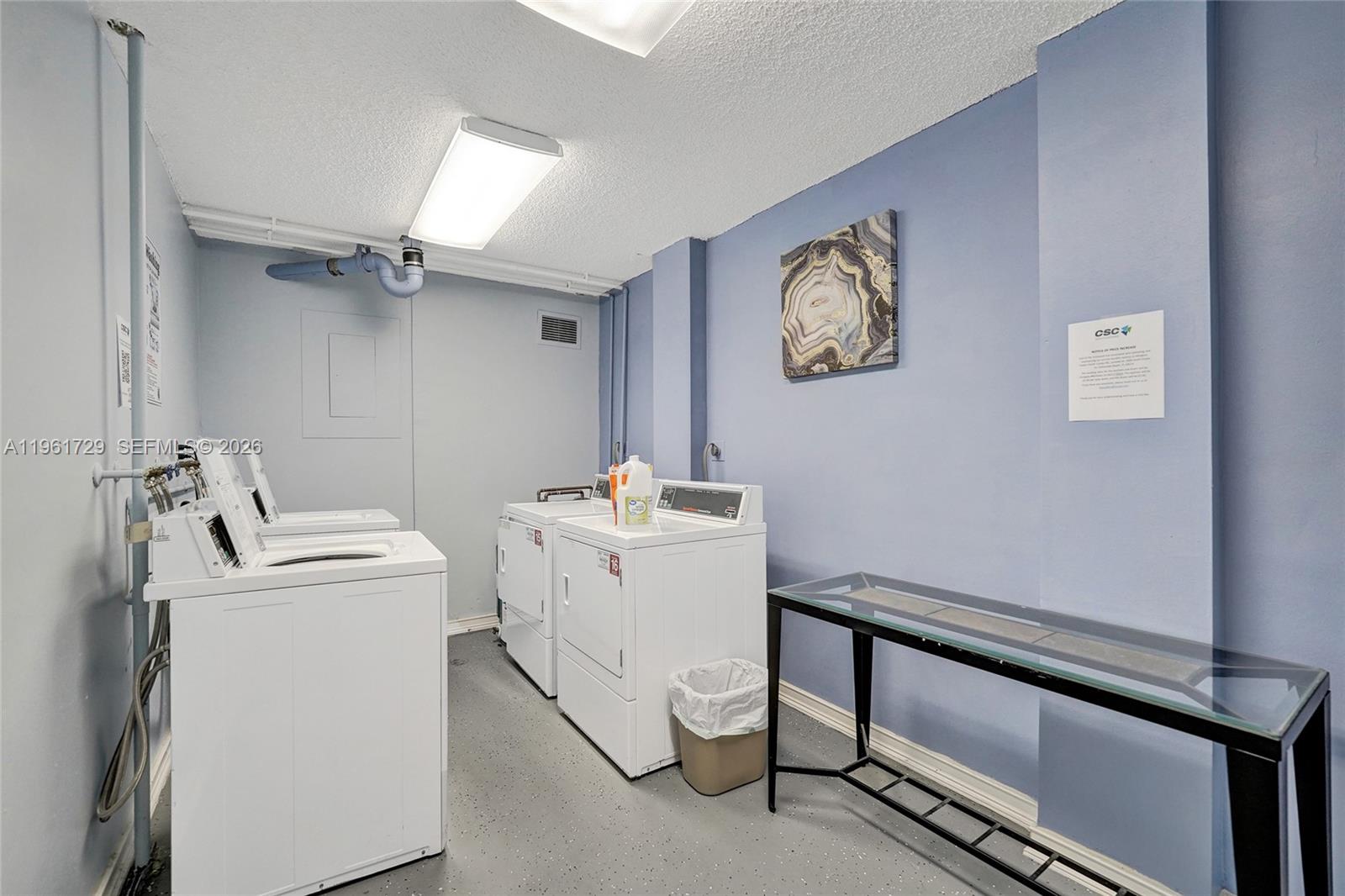 ALLINGTON TOWERS CONDO - Residential