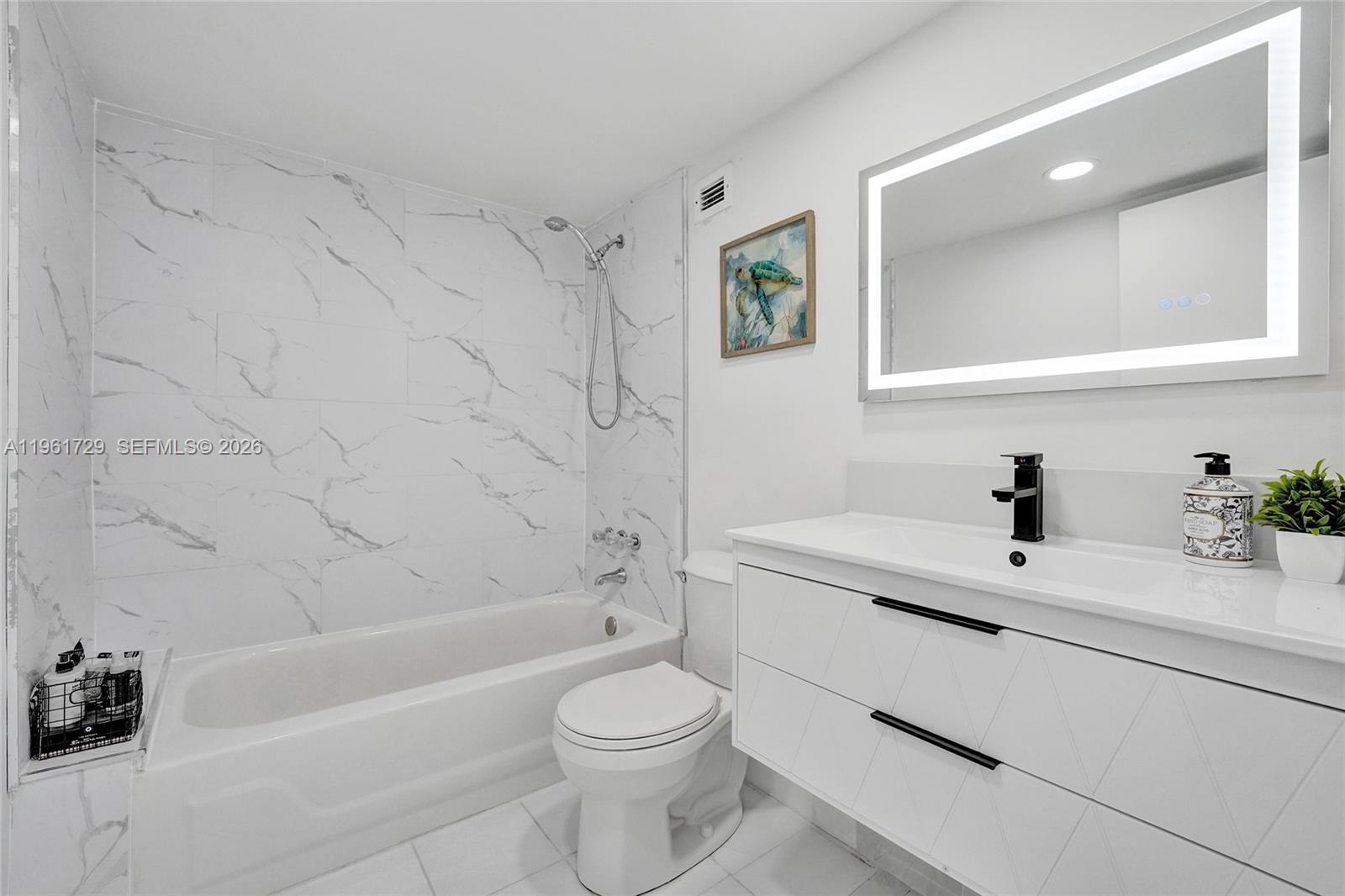 ALLINGTON TOWERS CONDO - Residential